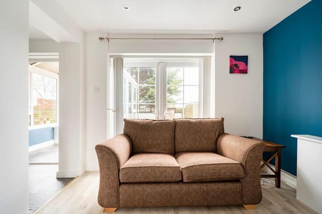 Lovely One Bedroom Flat. เบลฟาสต์ ภายนอก รูปภาพ